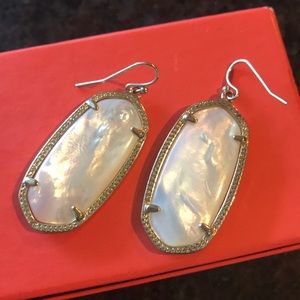 KENDRA SCOTT EARRINGS!